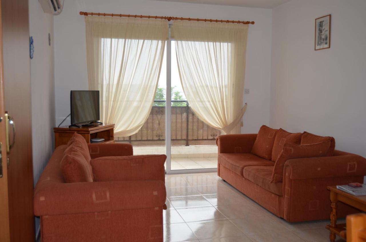 Ithaki Gardens Apartment 107 Paphos Extérieur photo